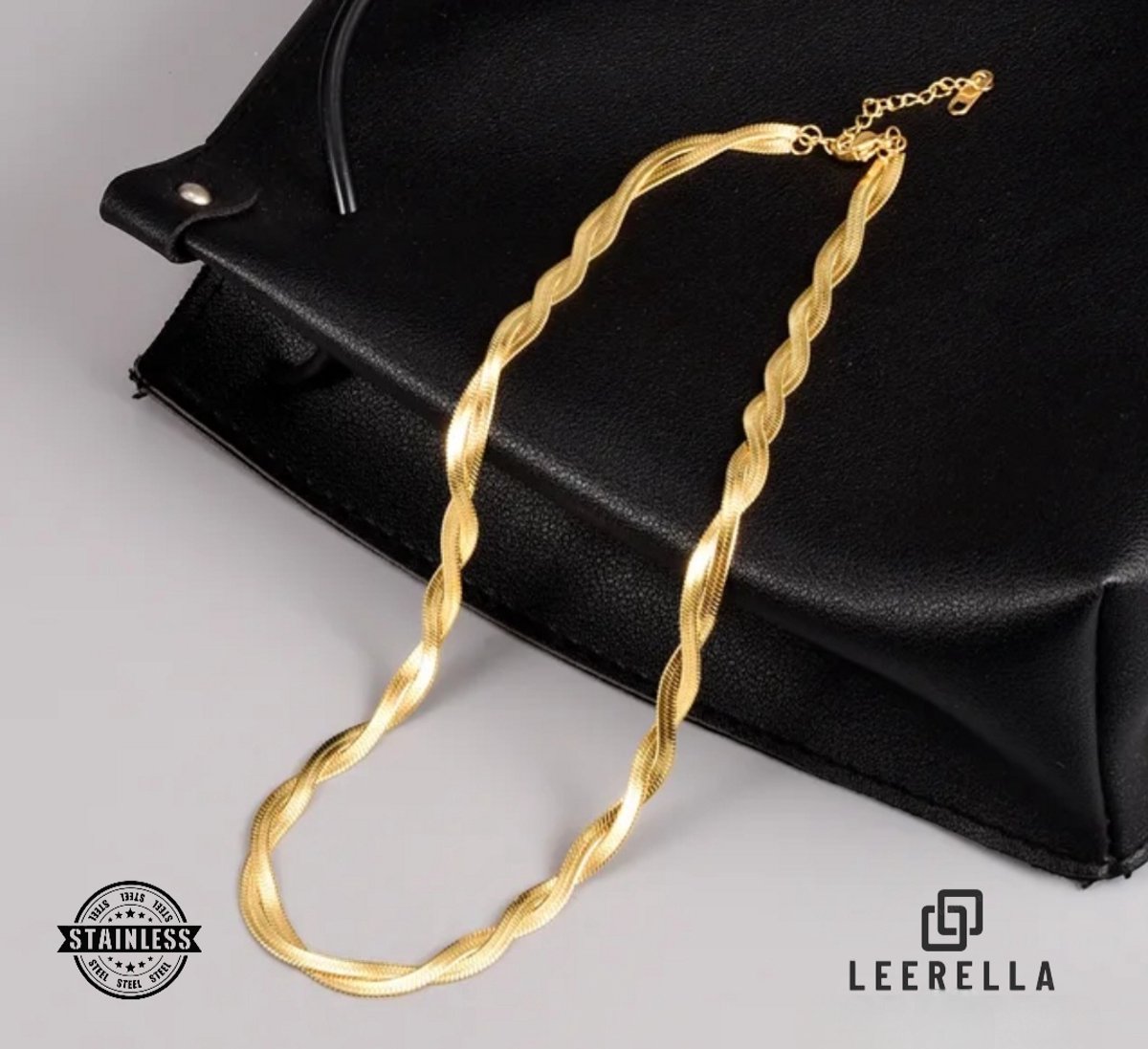 Leerella Tweekeer Gevlochten Slang Ketting – Luxe Roestvrijstalen Ketting in Goud-kleur – Verstelbaar & Waterproof 40+5 cm