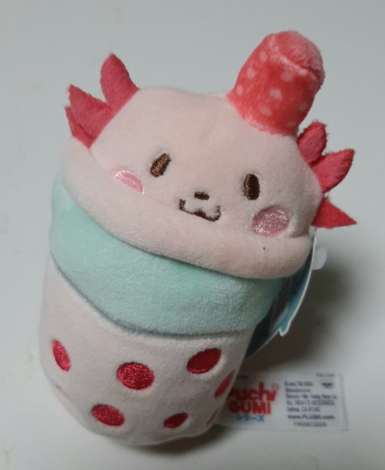 Foto: Puchi gumi mini 10 cm favoriet drankje in knuffelvorm boba bubble thee latte of milkshake kawaii japan knuffel beker met rietje almond milk axoltl tea amandelmelk thee