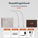 Verpakking met twee Nolt leeslampjes en toebehoren: pluggen, schroeven, stekker, adapter.