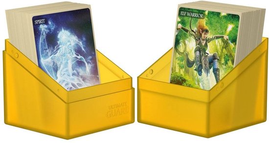 Twee gele Ultimate Guard Boulder deck cases gevuld met kaarten, 'Spirit' en 'Elf Warrior'.