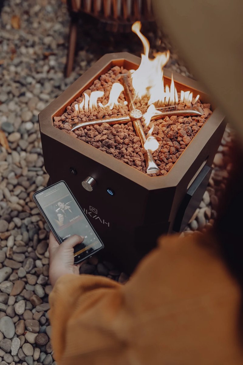 Ukiah Tailgater II Tuinhaard – Vuurkorf, Terrasverwarmer & Bluetooth Speaker in één - Party Speaker Beat-to-Music Vuurshow – Draagbaar en Stijlvol - Gas – 2.1 Sound System – Voor Buiten, Strand, Camping & Tuin - Zwart – foto 4