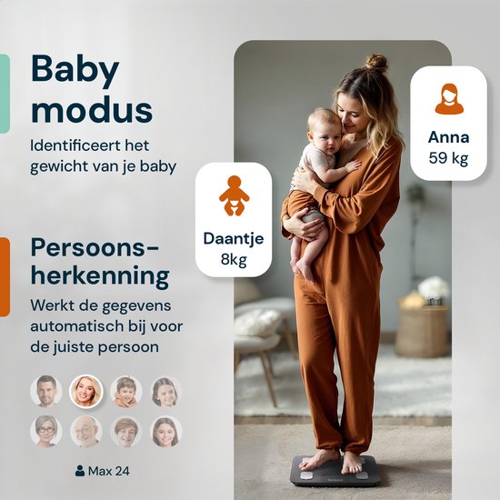 Une femme se pèse avec son bébé sur les bras, la balance affiche le mode bébé et la reconnaissance des utilisateurs.