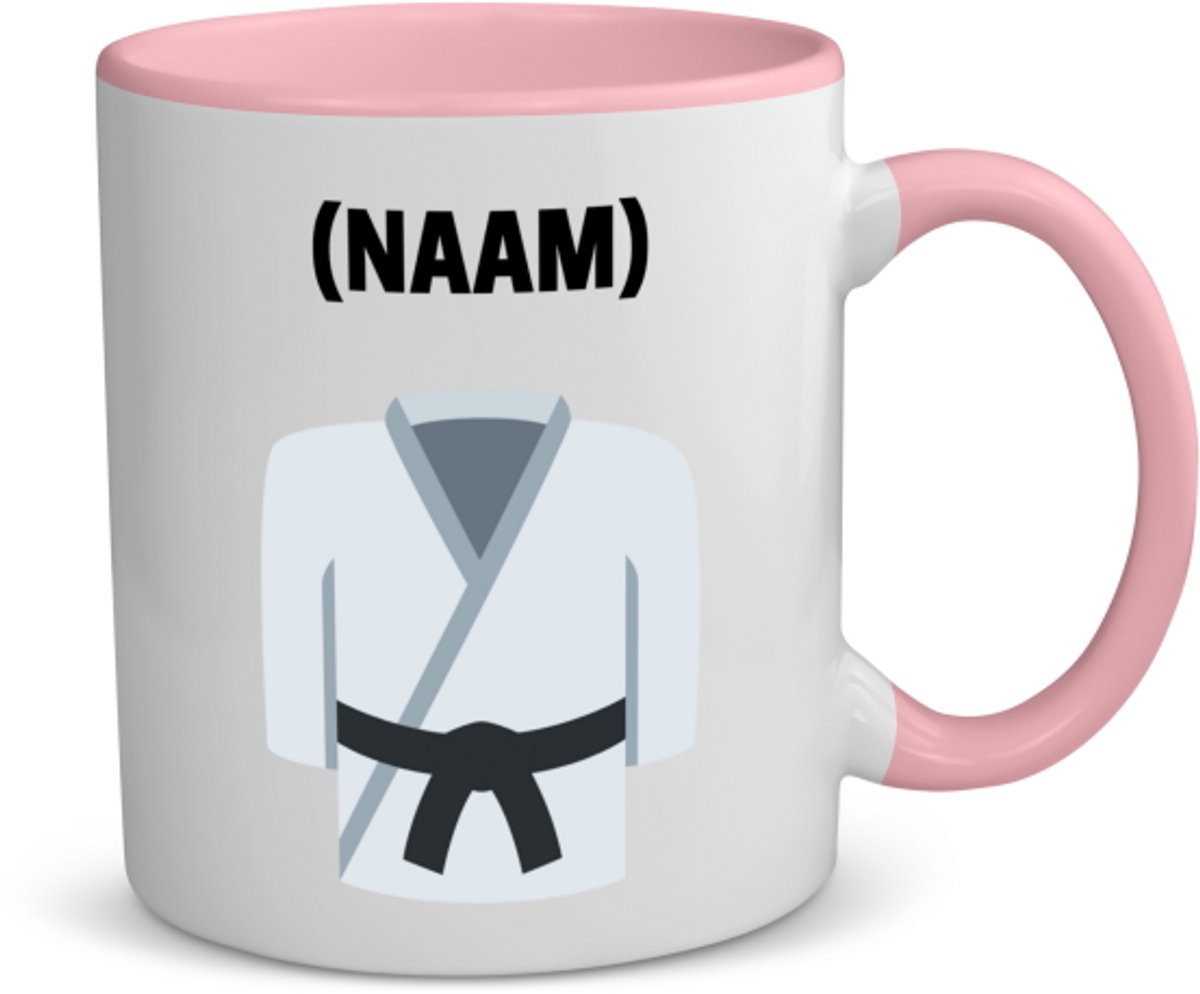 Akyol - karate met eigen naam koffiemok - theemok - roze - Sport - karateka - sport - 350 ML inhoud