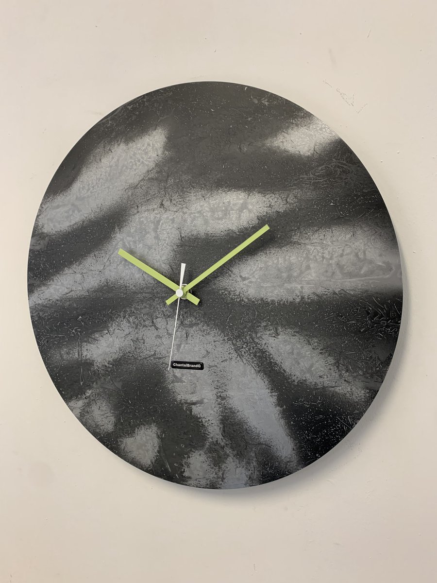 ChantalBrandO Wandklok BRETAGNE XL Modern Industrieel Design