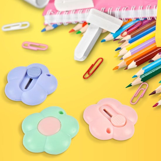 LEEQ Draagbaar intrekbaar universeel mes en intrekbare gummetjes - mini tas kat poot kunst utility messen, schrijfwaren messen, dagelijkse stationery set (4 stuks