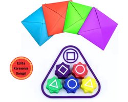 foto van Gonggi Ddakji Dobbelset - Dobbelstenen - Montessori - Gonggi - Motoriek speelgoed - Het spel gebruikt in SquidGame