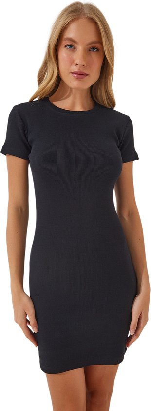 Happinessistanbul Zwarte Gebreide Mini-Jurk Met U-Hals Ci00012 Voor Dames