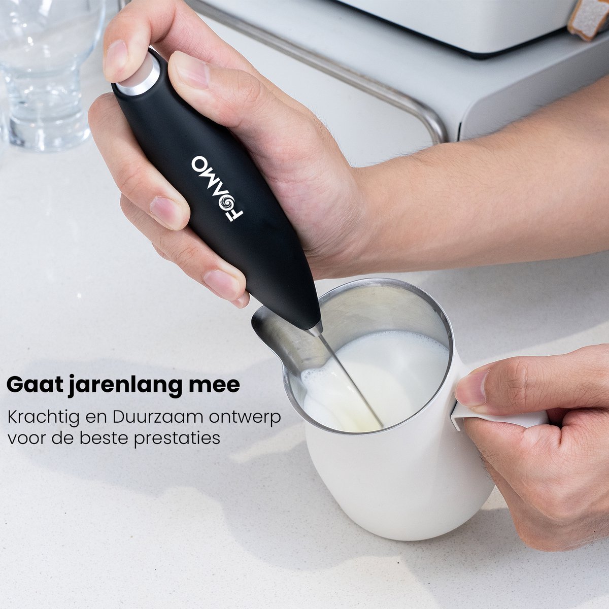 Foamo® Melkopschuimer Electrisch - Handmatige Melkschuimer - Elektrische Melkklopper voor Cappuccino en Matcha - Milk Frother op Batterijen - Zwart — cadeau in Kookcadeaus - foto 4
