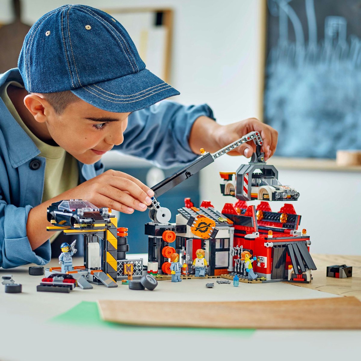 LEGO City Schroothoop met auto's set vanaf 7 jaar - 60472 — cadeau in Spellen & Speelgoed - foto 7