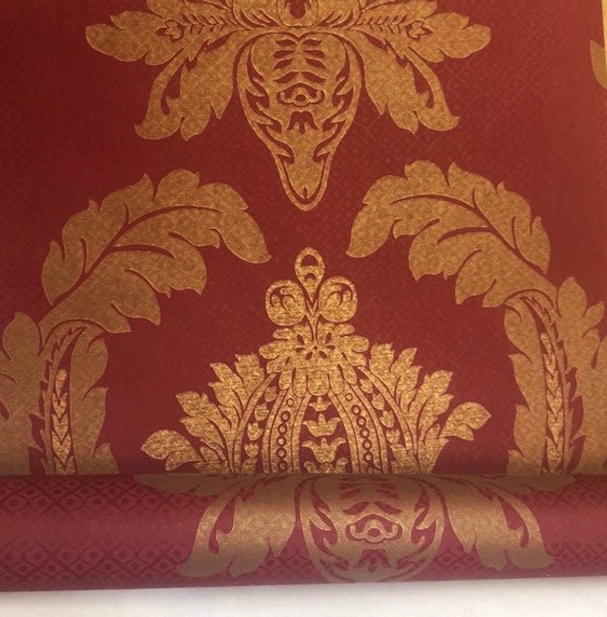 Barok behang rood goud cafe kroegen herenhuis vintage obsession 5481