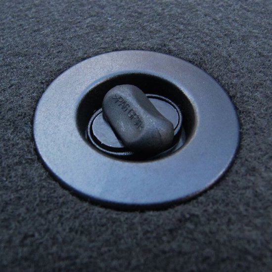 Tapis de voiture GoodGo BasicLine FEUTRE AIGUILLE NOIR/BORD GRIS + EMBLEME Suzuki Swift AZ 1.0/1.2 04/2017-04/2024 + Swift AZ 1.4 Sport 05/2018-04/2024