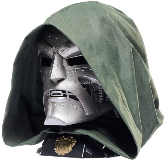 Hasbro Marvel Legends Roleplay Replica Doctor Doom Premium Helmet Replica: 1/1