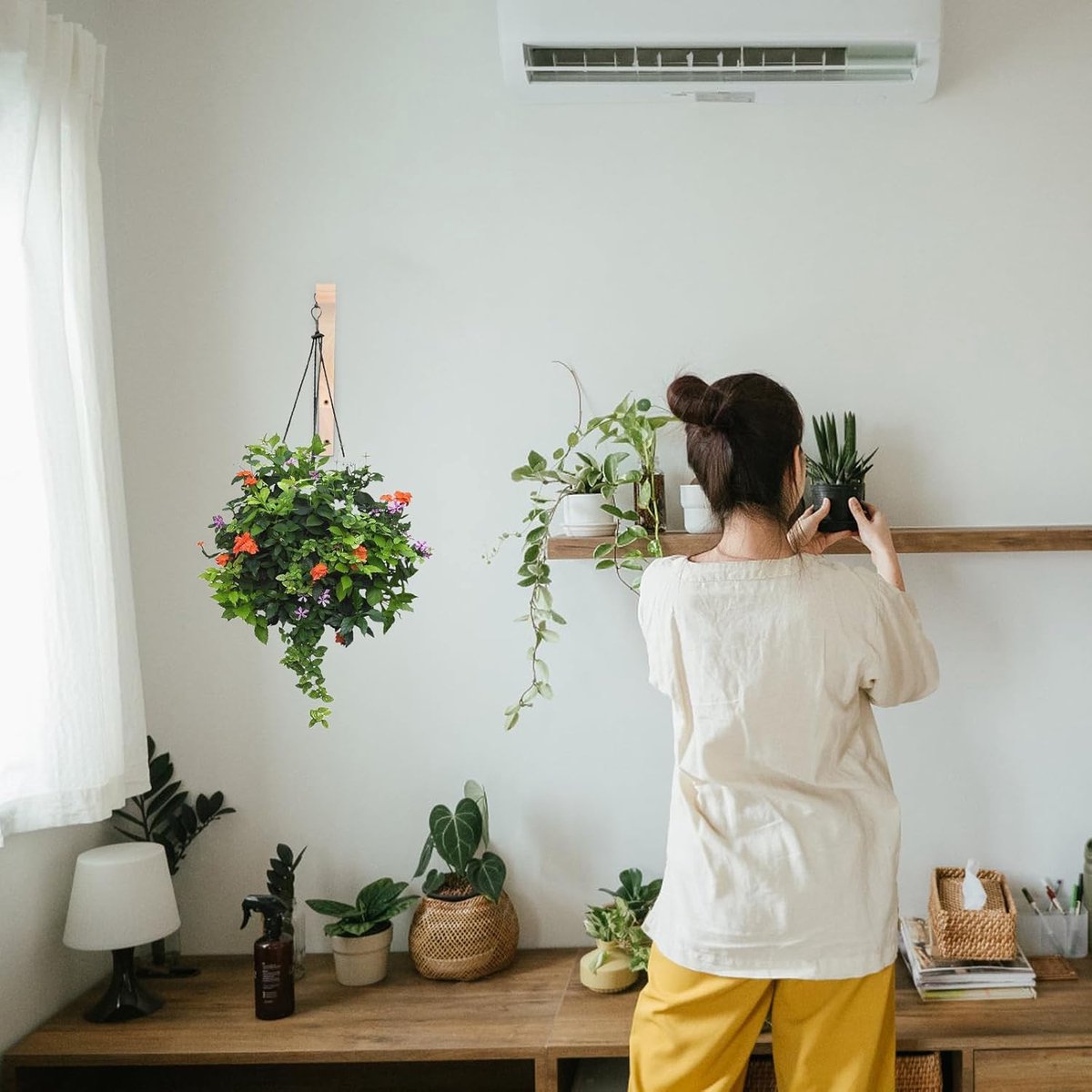 Houten hangers voor je plant - Plants & Flowers Foundation