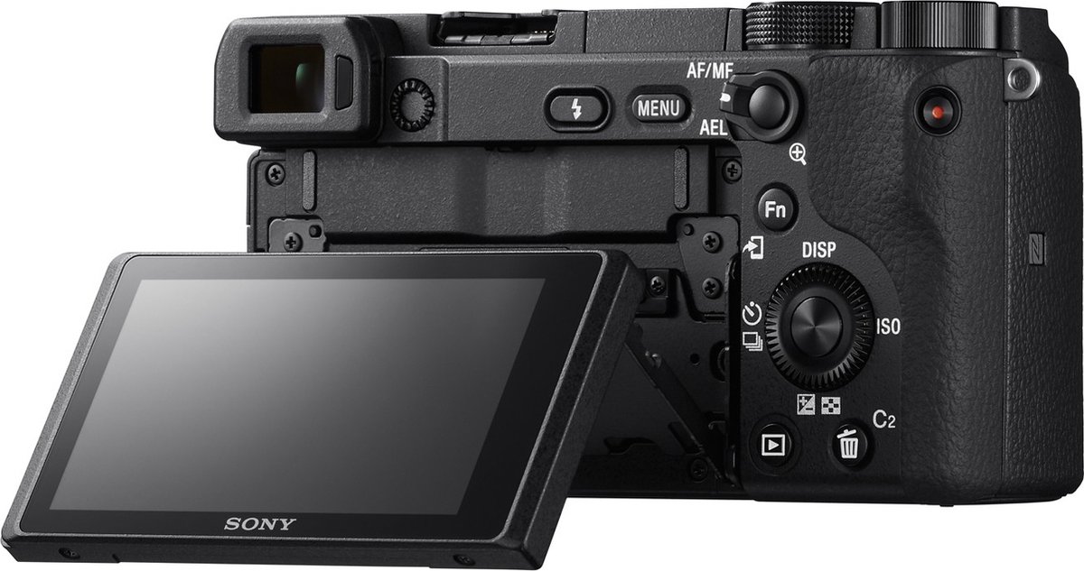 Sony A6400 + E PZ 16-50mm f/3.5-5.6 OSS thumbnail 6