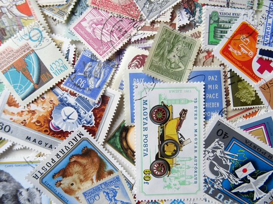 Thumbnail van een extra afbeelding van het spel 1000 verschillende postzegels uit Europa