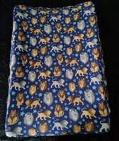 Aankleedkussenhoes - leeuwmotief - blauw - tricot stof