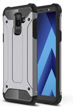 Samsung Galaxy A6 Plus (2018) Hoesje - Mobigear - Outdoor Serie - Hard Kunststof Backcover - Grijs - Hoesje Geschikt Voor Samsung Galaxy A6 Plus (2018)