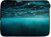 Laptophoes 14 inch - Zee - Onderwater - Blauw - Laptop sleeve - Binnenmaat 34x23,5 cm - Zwarte achterkant