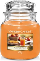 Yankee Candle Medium Bougie Parfumée - Peach Fraîche de la Ferme