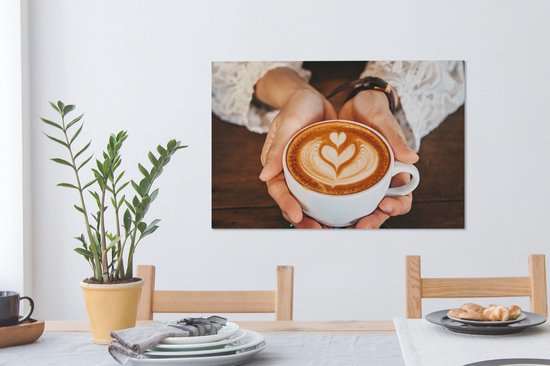 Femme avec oeuvre dans une tasse de café toile 2cm 90x60 cm - Tirage photo sur toile (Décoration murale salon / chambre)