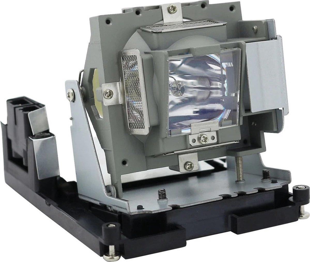 Beamerlamp geschikt voor de VIVITEK D935VX beamer, lamp code 5811100784-S. Bevat originele P-VIP lamp, prestaties gelijk aan origineel.