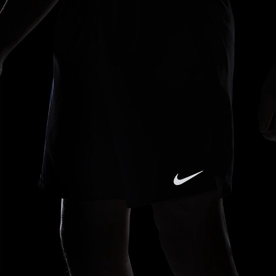 Nike Dri-FIT Challenger Short 7Bf Sportbroek Heren - Maat L - Nike