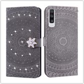 Voor Galaxy A70 Pressed Printing Sticking Drill Pattern Horizontale Flip PU lederen tas met houder & kaartsleuven & portemonnee & & lanyard (grijs)