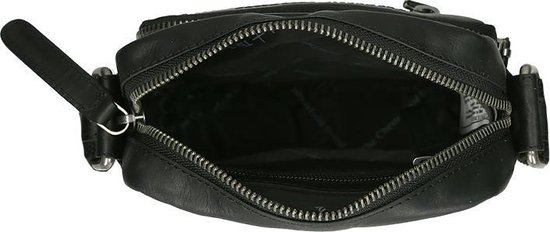 Zwarte leren schoudertas van The Chesterfield Brand, met open ritsvak.
