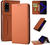 Voor Huawei Honor Play 4 Pro Sterk magnetisme Vloeibaar gevoel Horizontaal Flip lederen tas met houder & kaartsleuven & portemonnee (bruin)