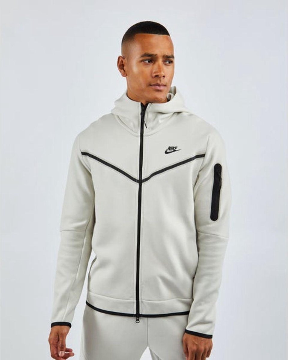 Laptop attribuut Citroen Nike Sportswear Tech Fleece Men's Full-Zip Hoodie - Maat: XS, Kleur: BLACK  OR GREY | bol.com
