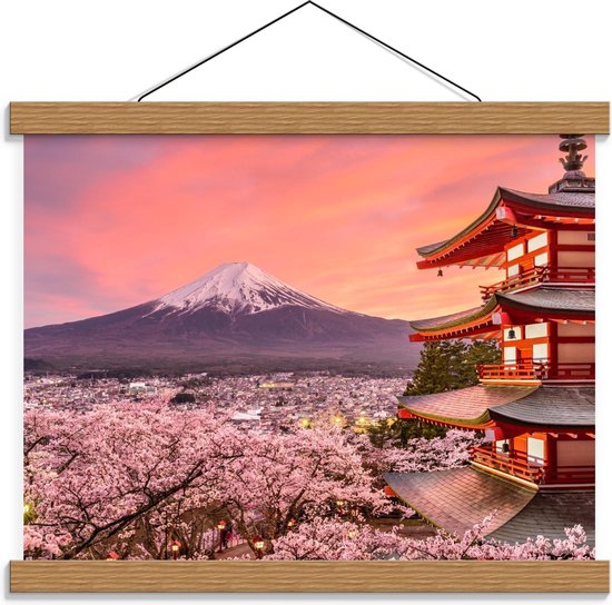 Schoolplaat – Berg bij Chureito Pagoda  - 40x30cm Foto op Textielposter (Wanddecoratie op Schoolplaat)