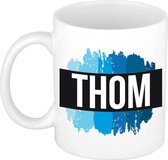 Thom naam cadeau mok / beker met  verfstrepen - Cadeau collega/ vaderdag/ verjaardag of als persoonlijke mok werknemers