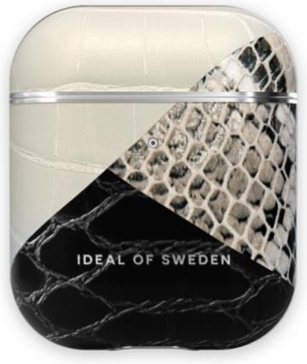 iDeal of Sweden AirPods Case PU voor 1st & 2nd Generation Night Sky Snake