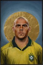 JUNIQE - Poster in kunststof lijst Football Icon - Ronaldo -30x45