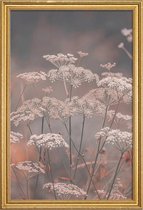 JUNIQE - Poster met houten lijst Mystic Garden Peach -20x30 /Grijs &