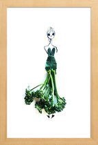 JUNIQE - Poster in houten lijst Broccoli - modeschets -20x30 /Groen &