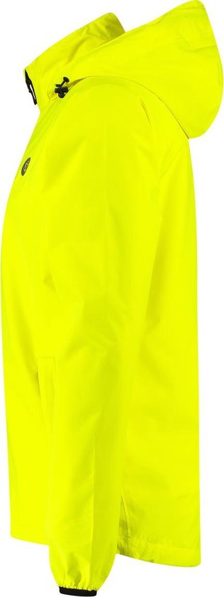 Zijaanzicht van een gele AGU GO regenjas met capuchon en lange mouwen.
