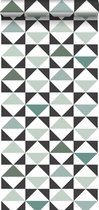 ESTAhome behang grafische driehoeken wit, zwart, mintgroen, vergrijsd zeegroen - 139096 - 0.53 x 10.05 m