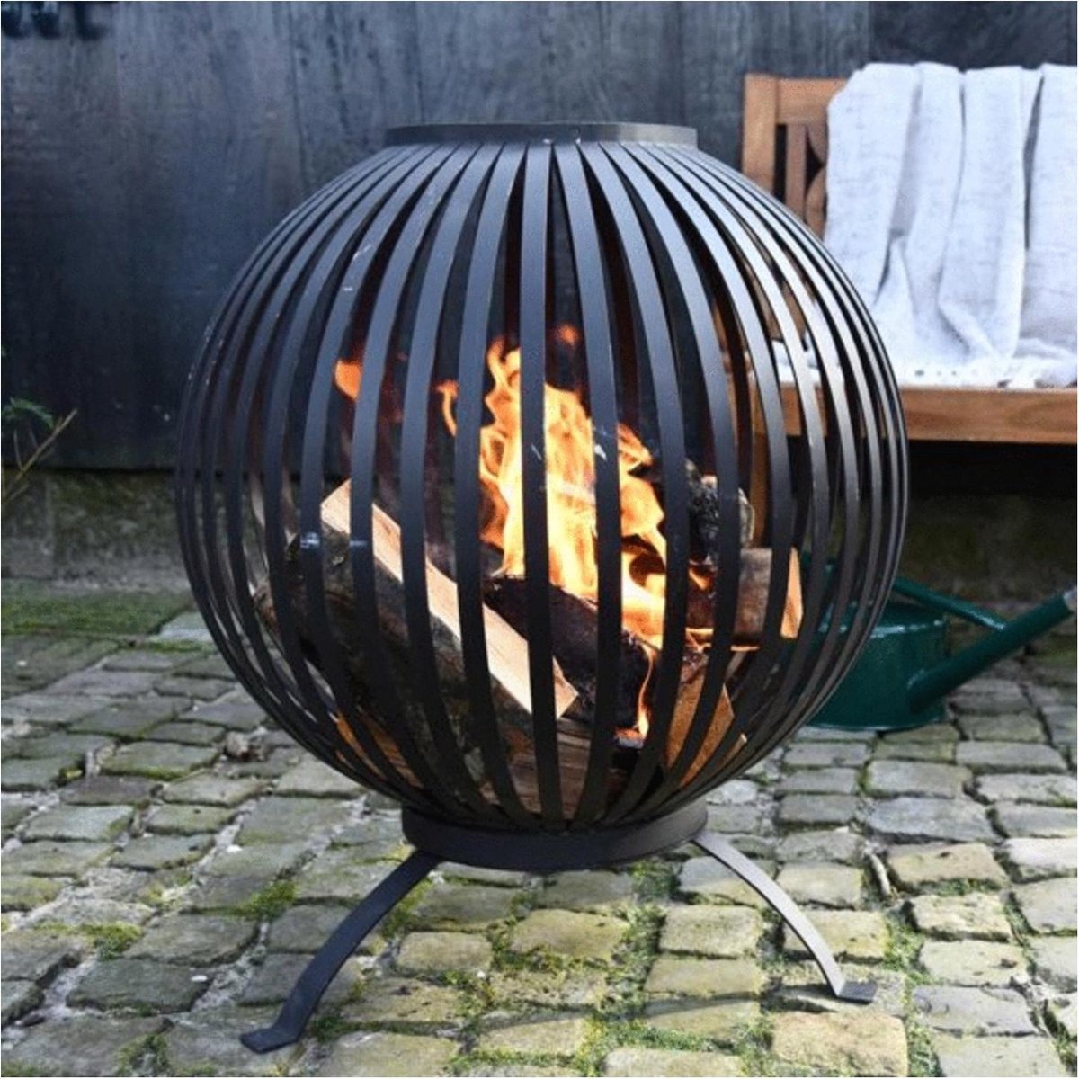 Esschert Design Boule de feu Rayures - Noir