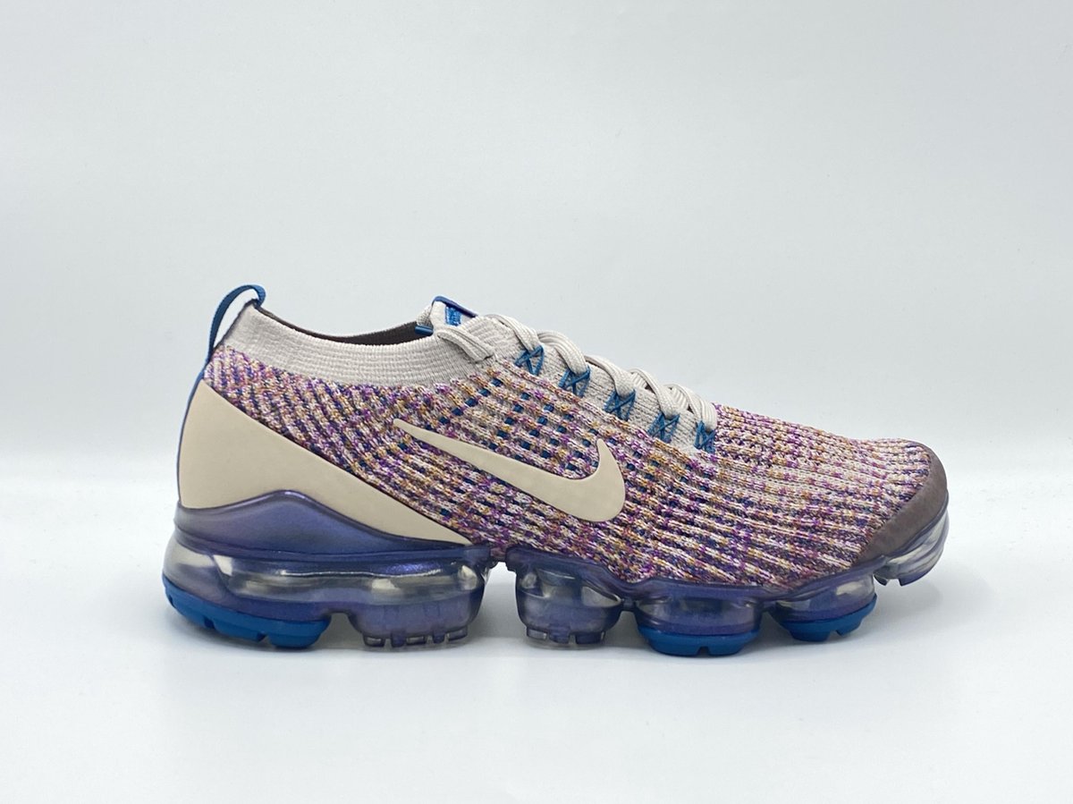 Black vapormax on sale flyknit 3