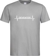 Grijs T-Shirt met “ Deventer hartslag “ print Wit Size L