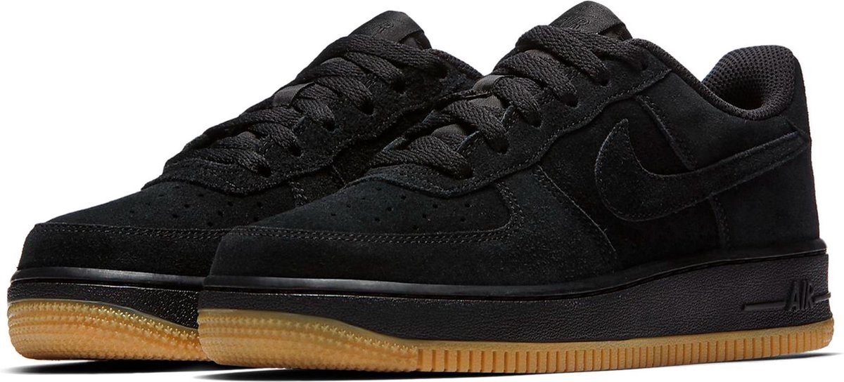 Nike Air Force 1 GS Suede Sneakers Junior Sneakers Maat 36.5 Unisex zwart bol