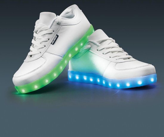 juni Wafel Verandert in ALERT LED Sneakers met Instelbaar Licht - Schoenen - Maat 30 | bol.com
