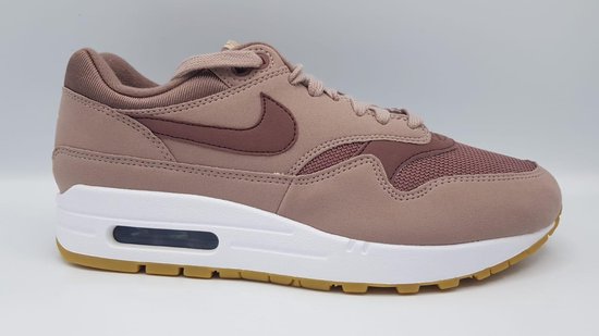 nike air max taupe