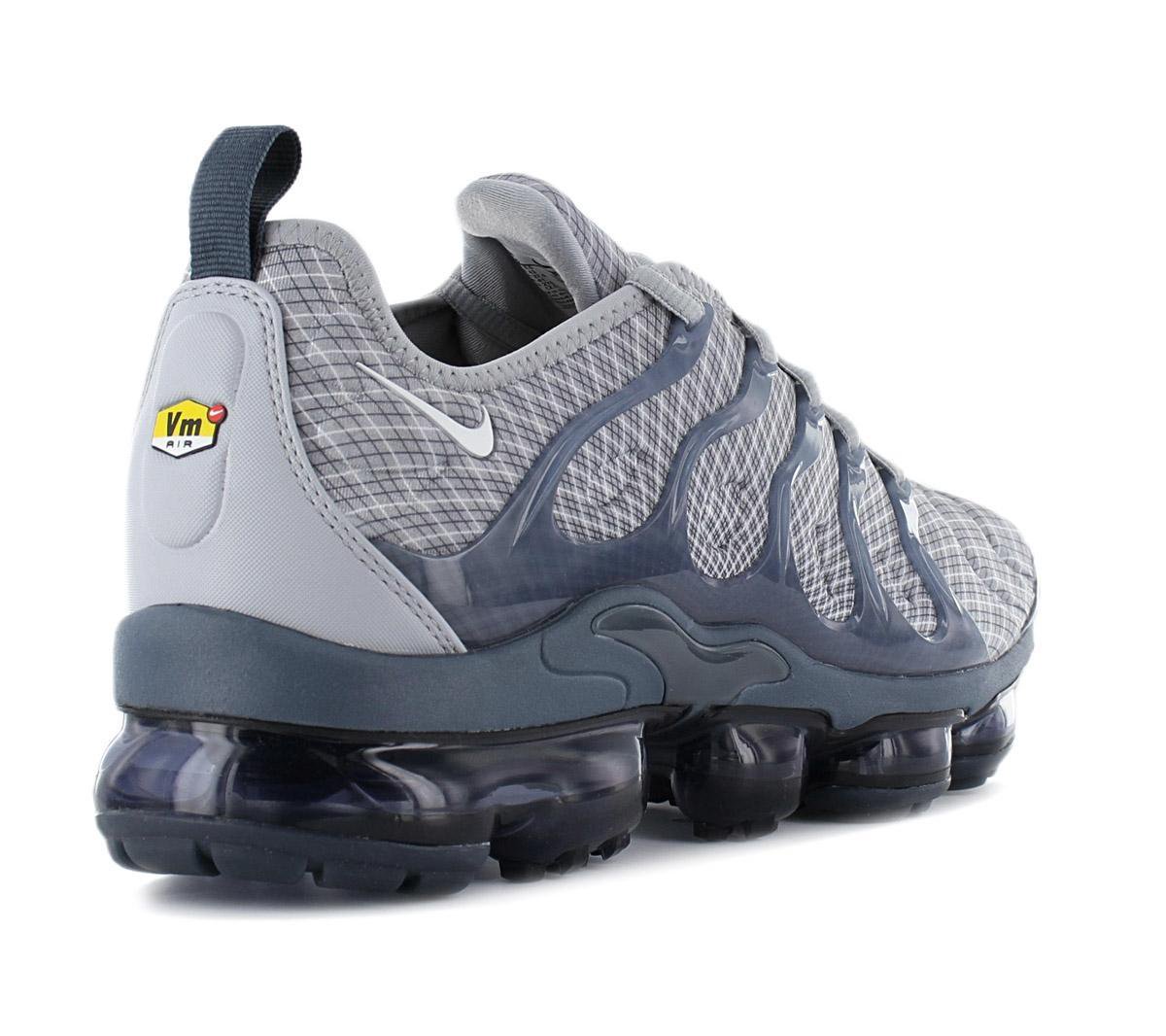 nike men's air vapormax plus shoes sneakers stores