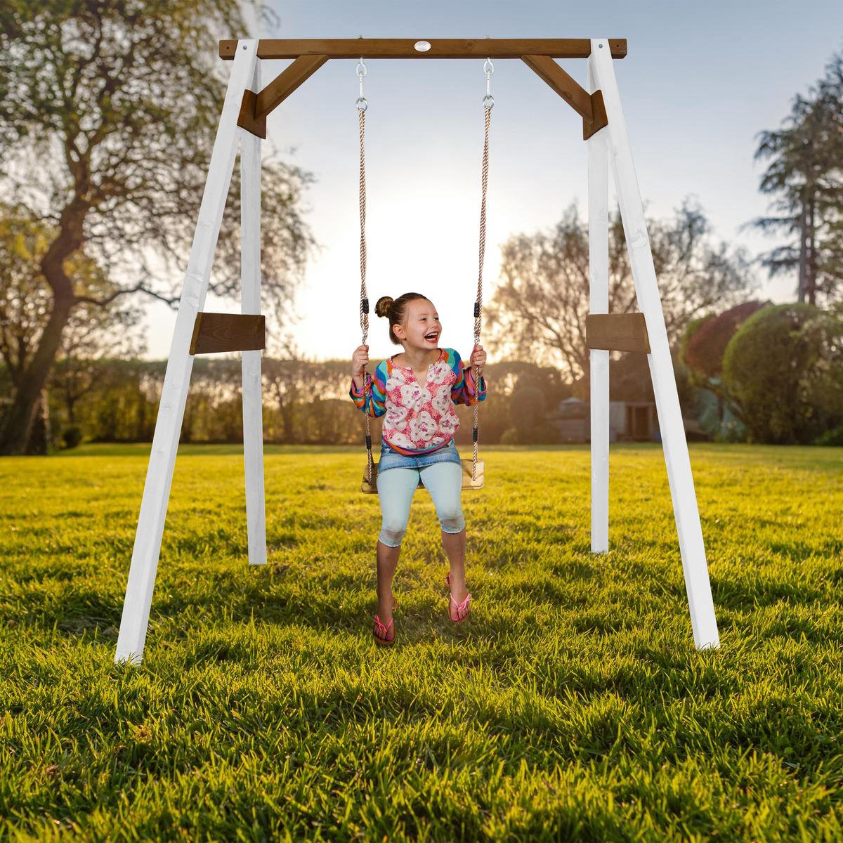 AXI Enkele Houten Schommel in Wit/Bruin - FSC hout - Vrijstaande schommelset voor kinderen met houten schommelzitje - Schommelset voor kinderen - 10 jaar Garantie! — afbeelding 6