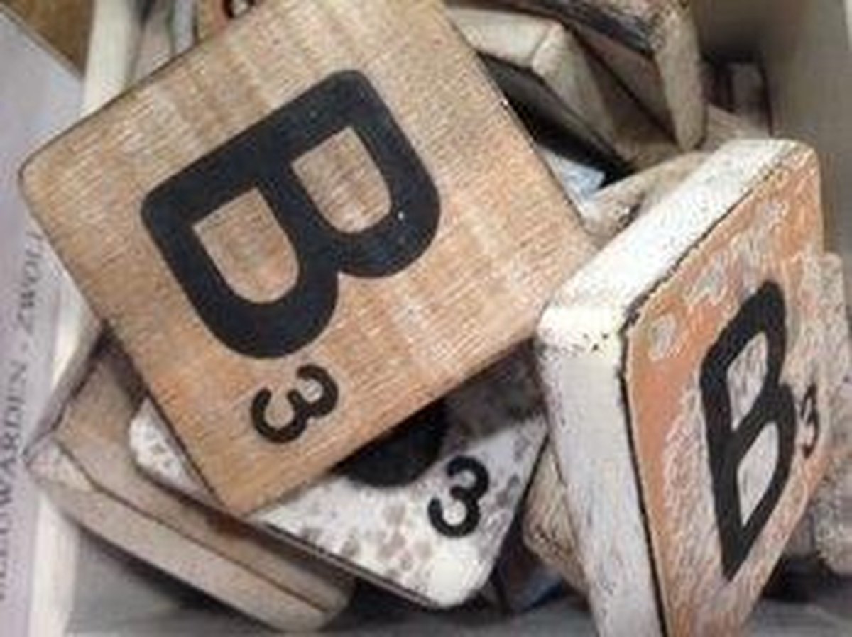 houten letters & tekens Scrabble Letter B