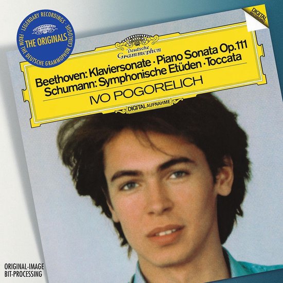 Albumhoes met de tekst "Beethoven: Klaviersonate Piano Sonata Op.111 Schumann: Symphonische Etüden - Toccata IVO POGORELICH". Een portret van een jonge man staat op de voorgrond.