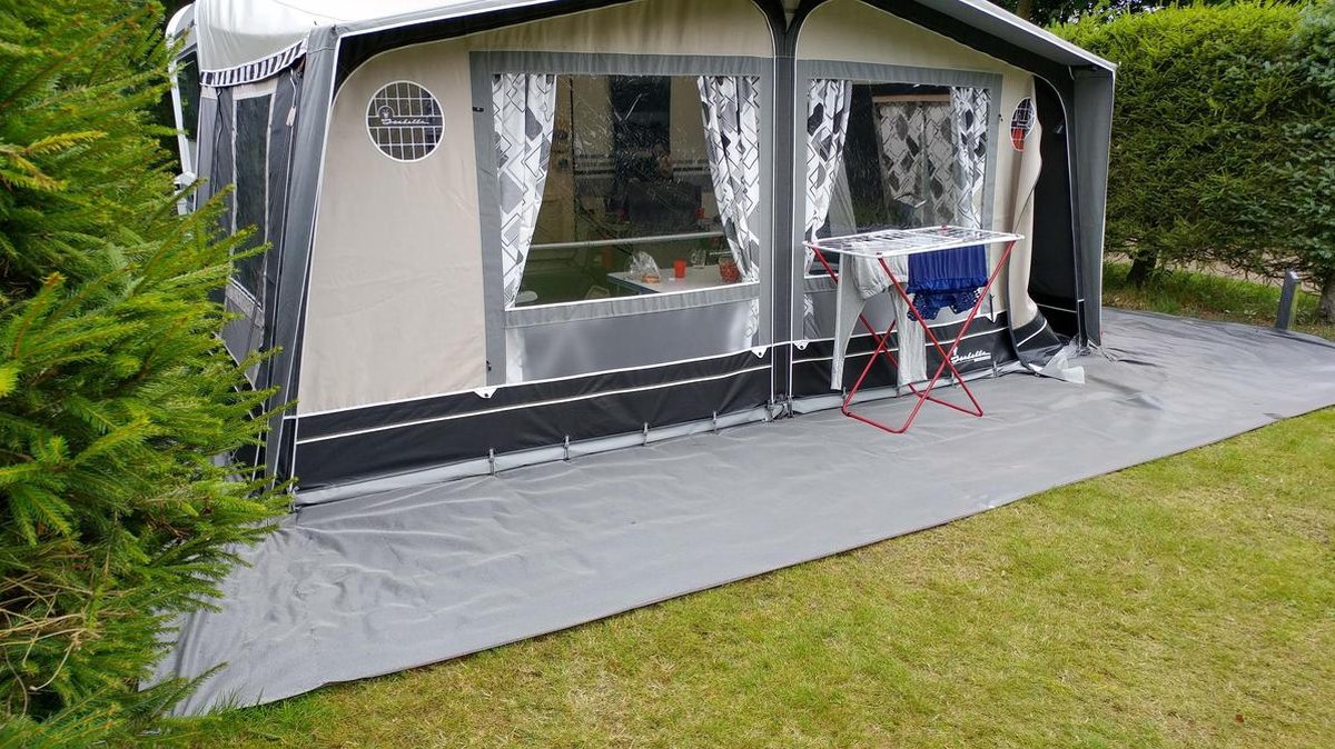 anti worteldoek - tentzeil bescherming - campingdoek - 10 x 4.20 mtr / 130 gr p/m² ( grijs ) - totalflooring.nl®
