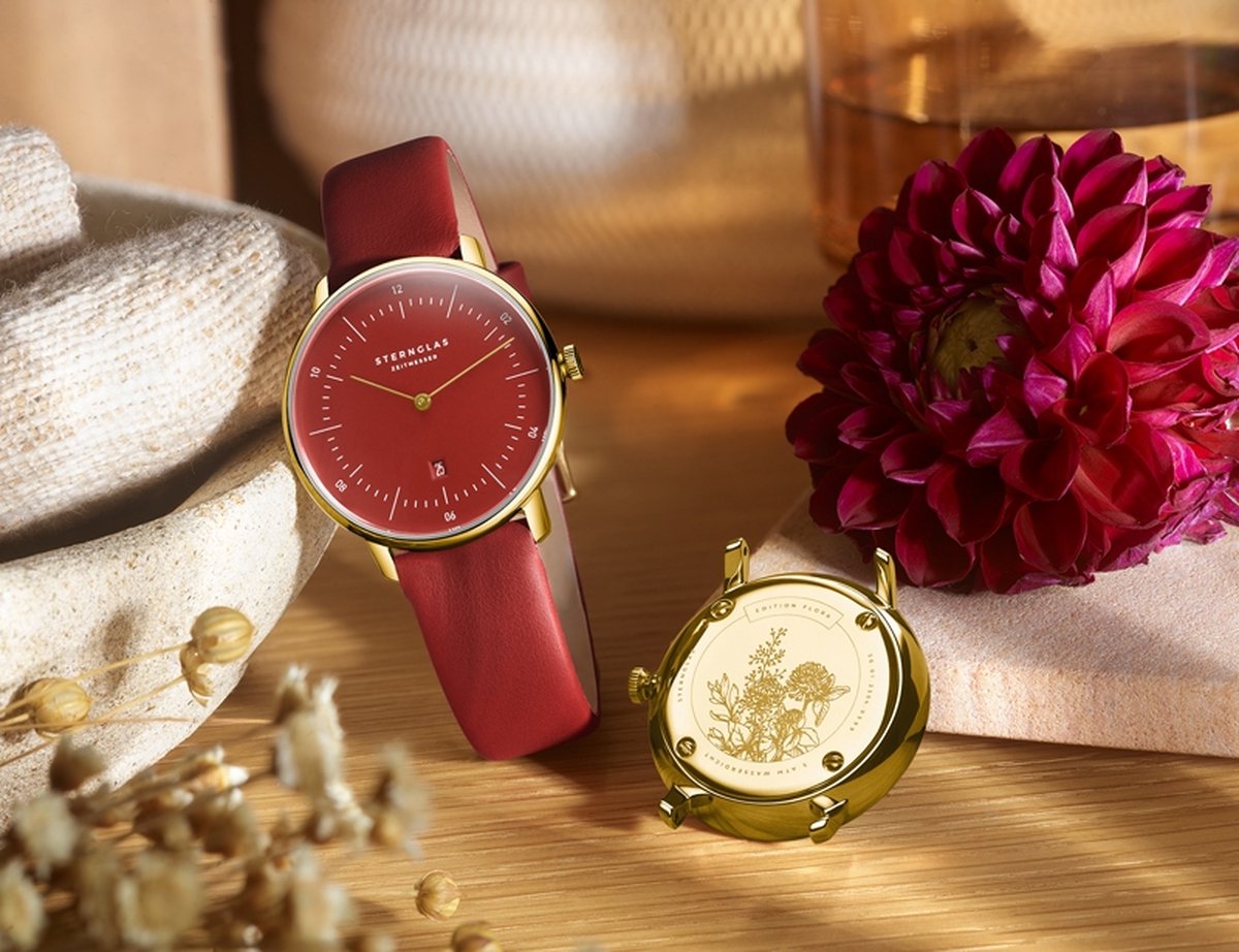 Sternglas S01-NDF29-KL16 NAOS XS Edition Flora Heren Horloge - Saffierglas - Staal-Leer - Goudkleurig-Rood - Ø 33 mm - Quartz - Gesp - 5 ATM (douchen)